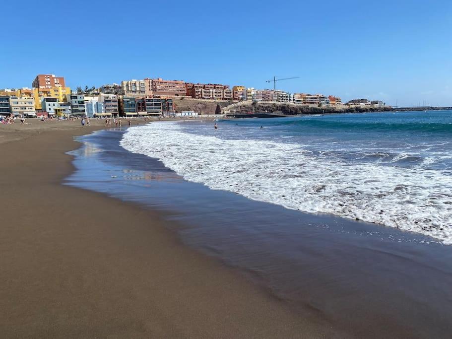 Beachfront Incl Highspeed Wifi Apartment